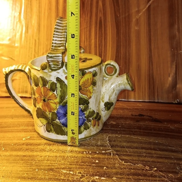 Italian made teapot planter - Picture 6 of 7